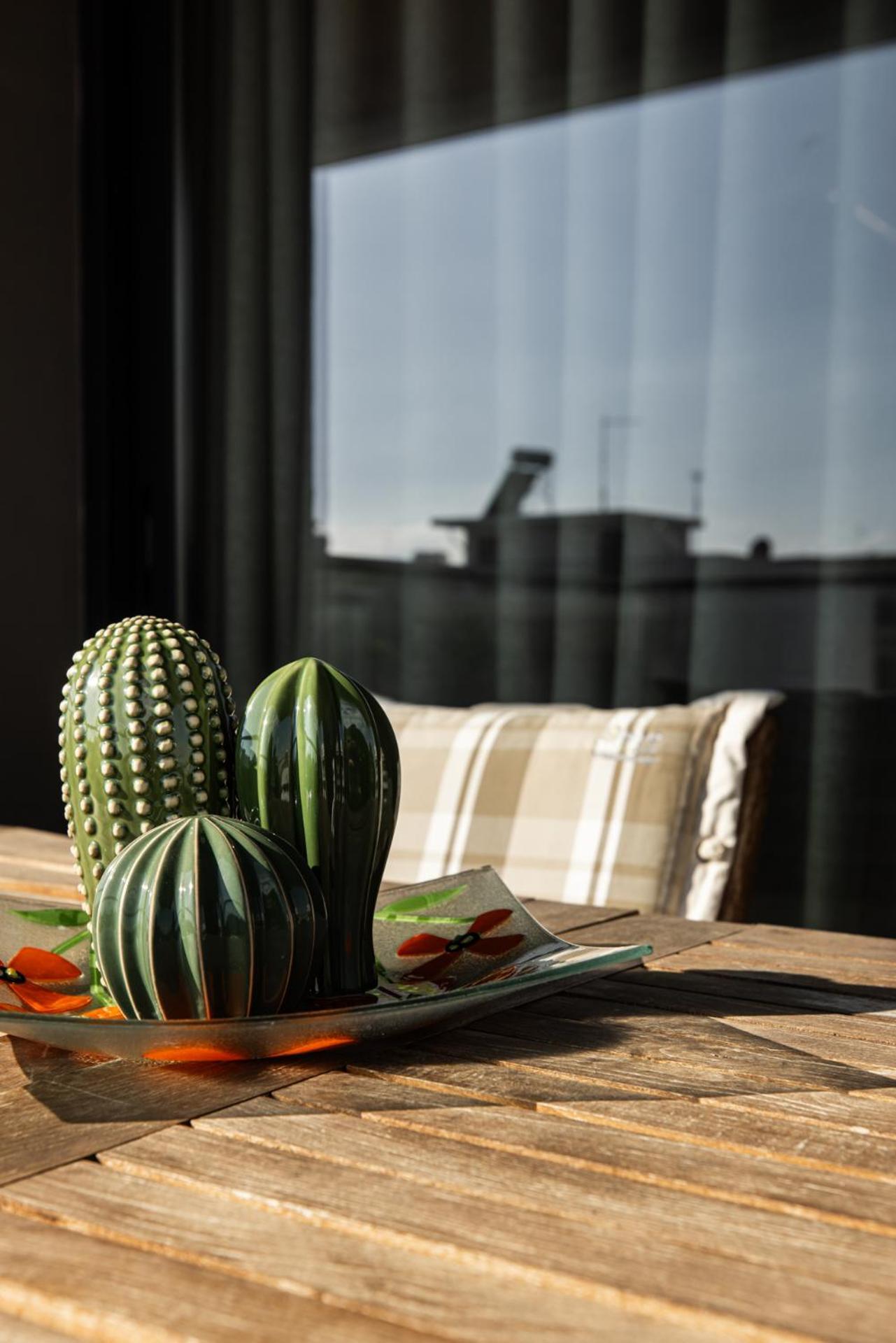 Cozy Apartment In Kalamaria, Tesalonika Bagian luar foto