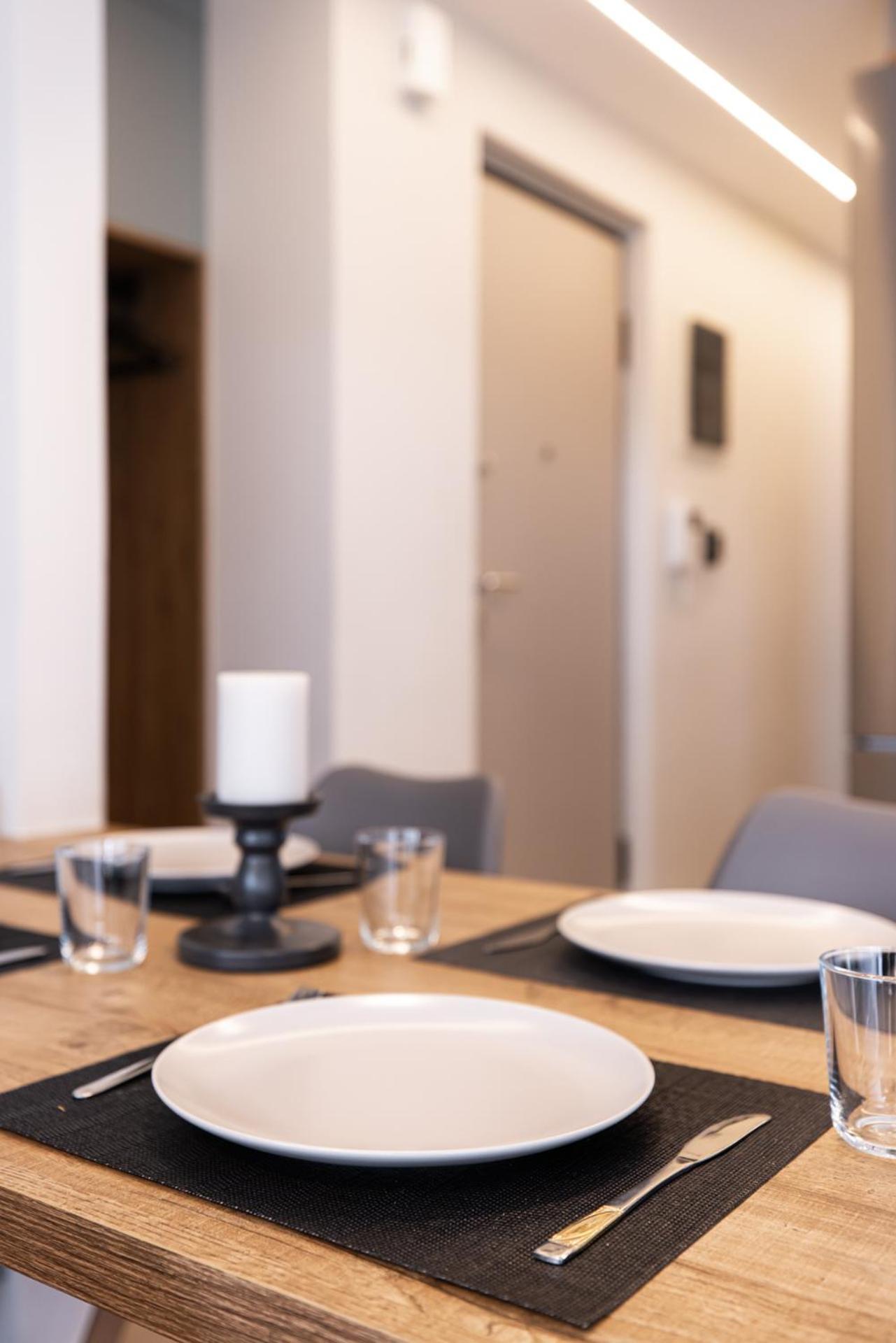 Cozy Apartment In Kalamaria, Tesalonika Bagian luar foto