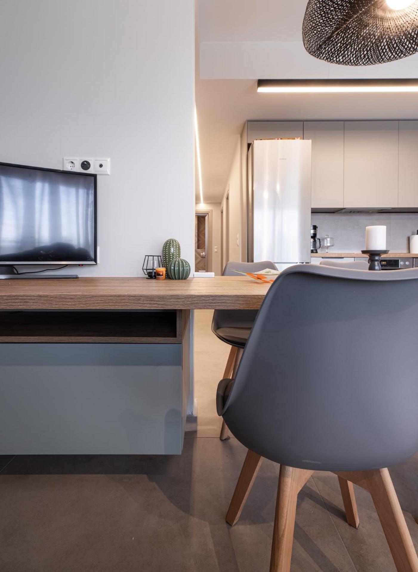 Cozy Apartment In Kalamaria, Tesalonika Bagian luar foto