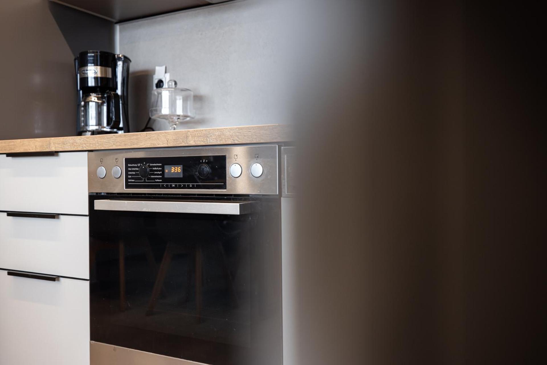 Cozy Apartment In Kalamaria, Tesalonika Bagian luar foto