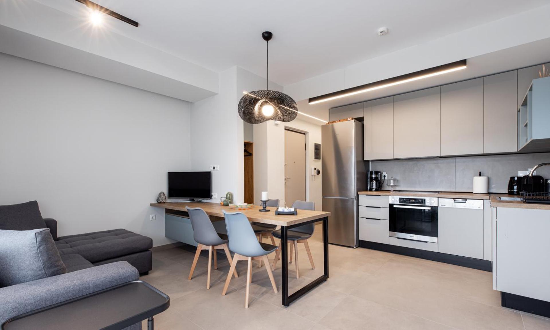 Cozy Apartment In Kalamaria, Tesalonika Bagian luar foto