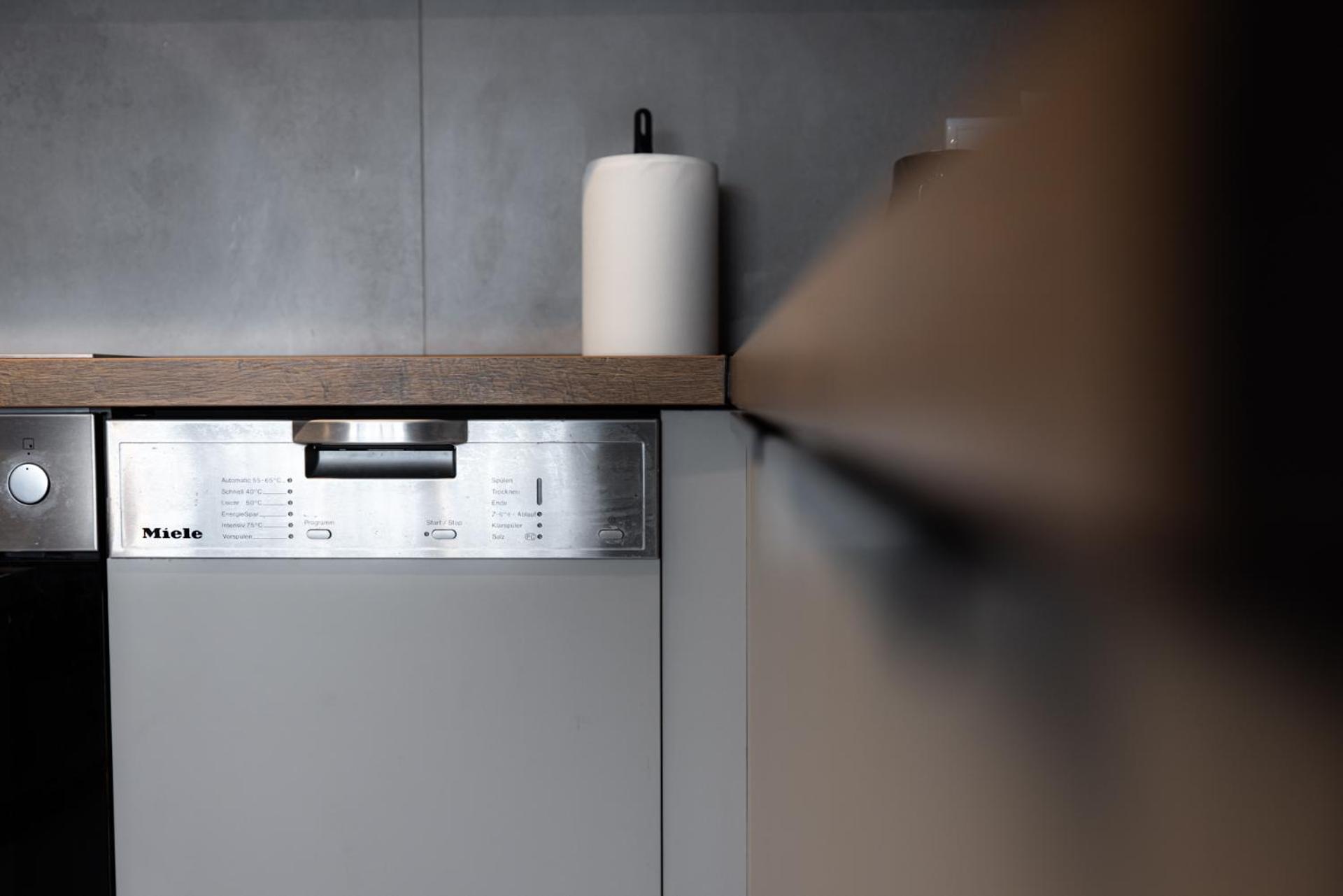 Cozy Apartment In Kalamaria, Tesalonika Bagian luar foto
