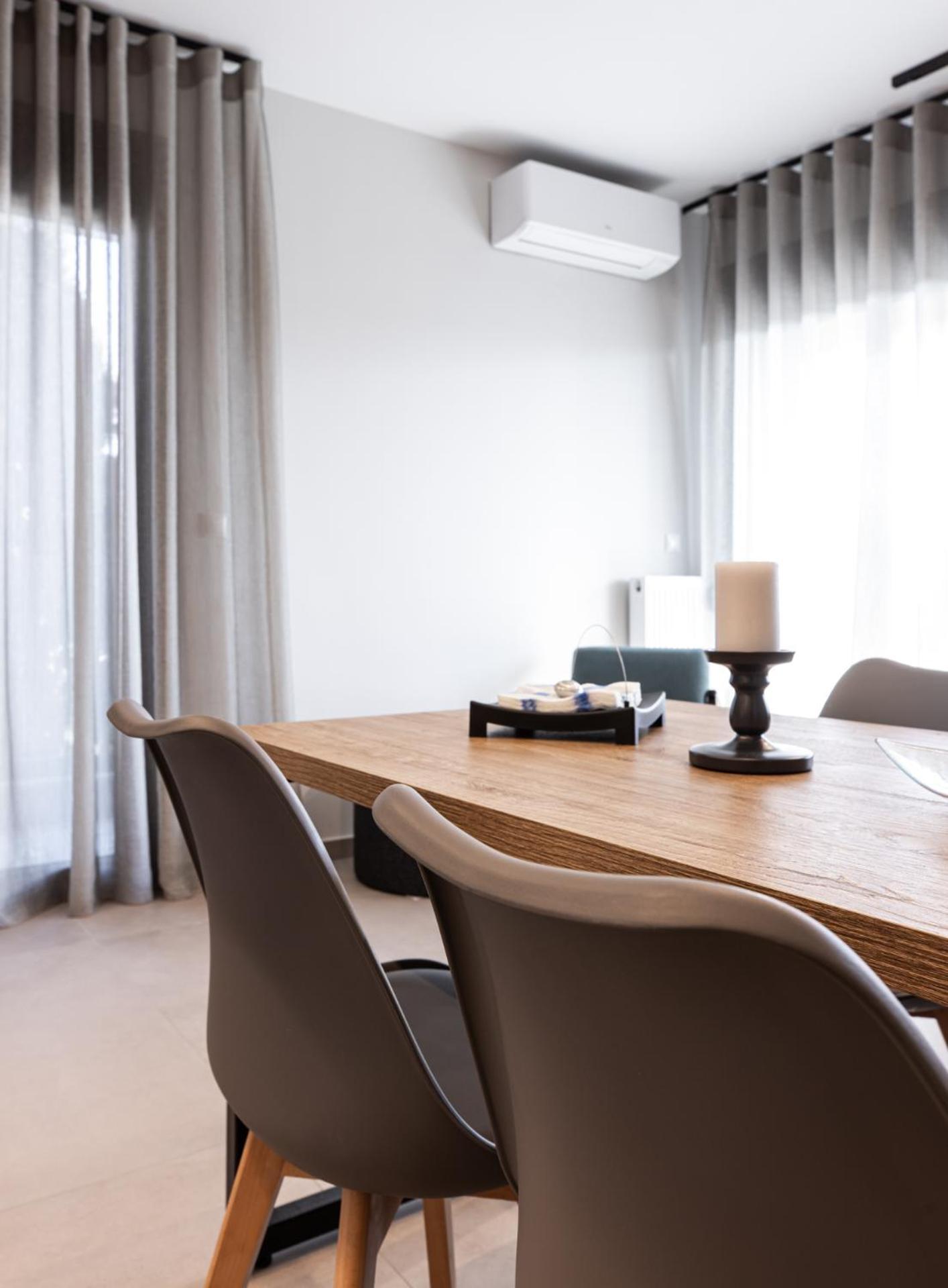 Cozy Apartment In Kalamaria, Tesalonika Bagian luar foto